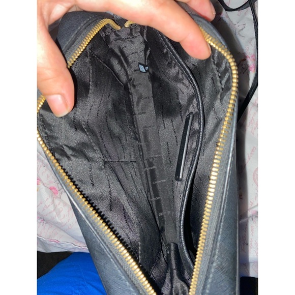 Michael Kors Crossbody Bag - Picture 4 of 6